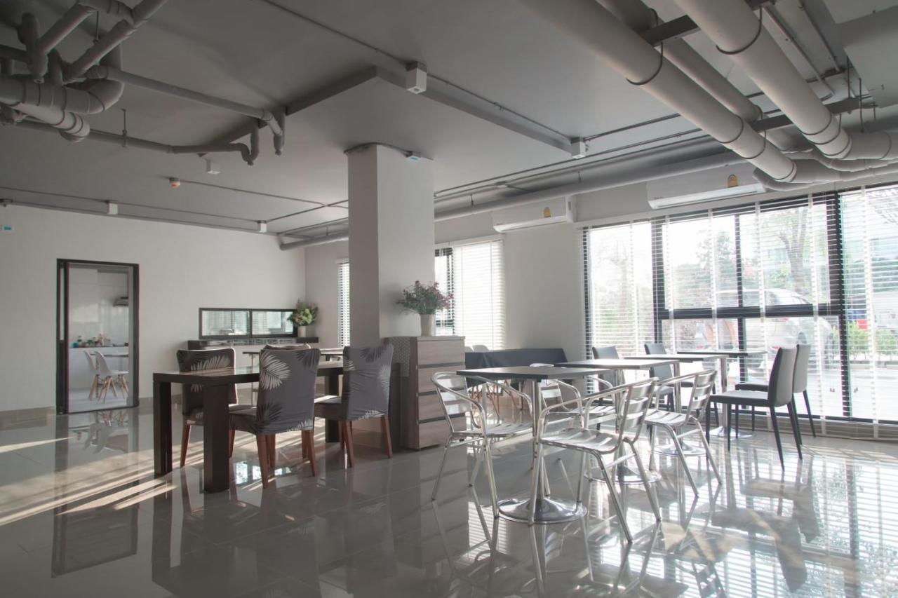 Apartamento Theview Chaengwattana14 เดอะวิวแจ้งวัฒนะ14 Bangkok Exterior foto